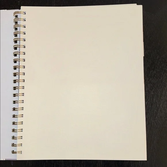 The Everygirl 2026 Lavender Planning Calendar - Picture 10 of 11